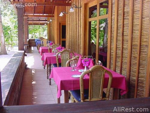 Reethi Beach Resort 37